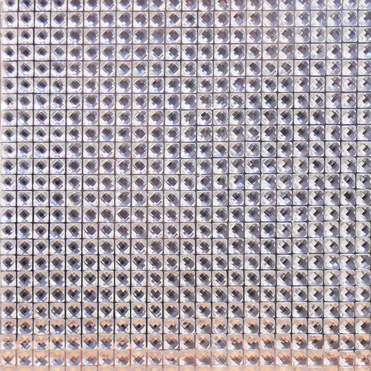 Strass argent 10x10cm 3mm Strass argent 10x10cm 3mm
