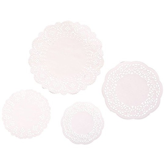 Napperon papier dentelle découpée blanc 4 tailles - 60p Napperon papier dentelle découpée blanc 4 tailles - 60p