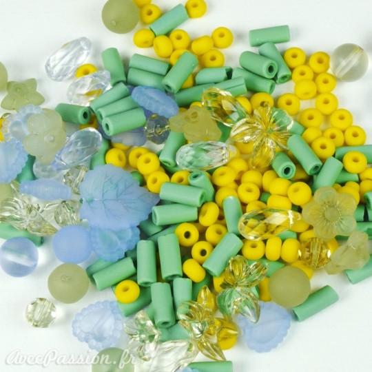 Assortiment de perles fantaisie multicolores Assortiment de perles fantaisie multicolores