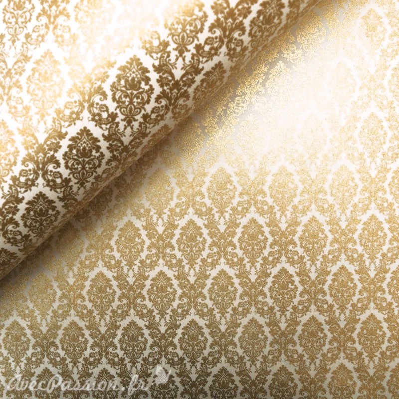 Papier tassotti à motifs arabesques doré