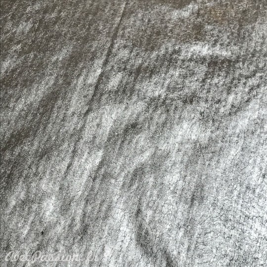 Papier kraft argenté à la mixion avec des feuilles d'argent Papier kraft argenté à la mixion avec des feuilles d'argent