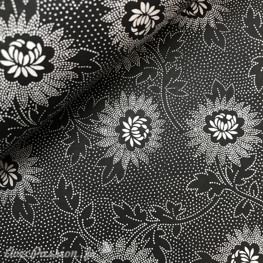 Papier fantaisie talila noir fleurs blanches