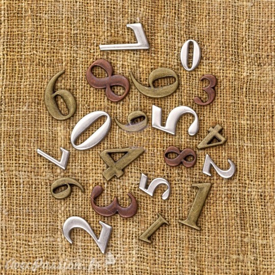 Embellissements métal chiffres petit Finnabair Prima marketing