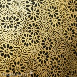 Papier népalais lokta motifs semis fleurs noir fond doré