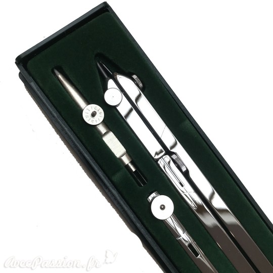 Boite compas à lavis Kern avec rallonge et tire ligne en croix sans balustre Boite compas à lavis Kern avec rallonge et tire ligne en croix sans balustre