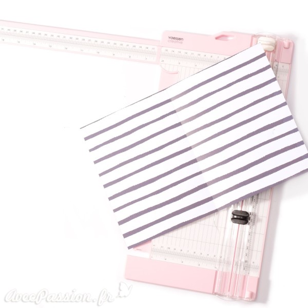 Coupe papier Vaessen Créative coupe & plie 15x30,5cm rose