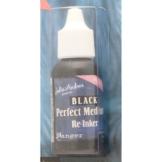 Perfect medium recharge noire Ranger pour poudre à pigment Perfect medium recharge noire Ranger pour poudre à pigment