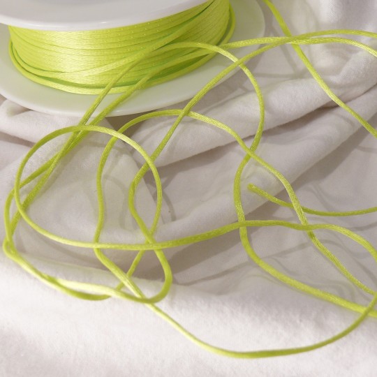 Ruban satin cordon queue de souris anis 1mm x 3m Ruban satin cordon queue de souris anis 1mm x 3m