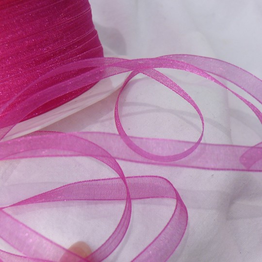 Ruban organza uni fuschia 7mmx50m Rouleau Ruban organza uni fuschia 7mmx50m Rouleau