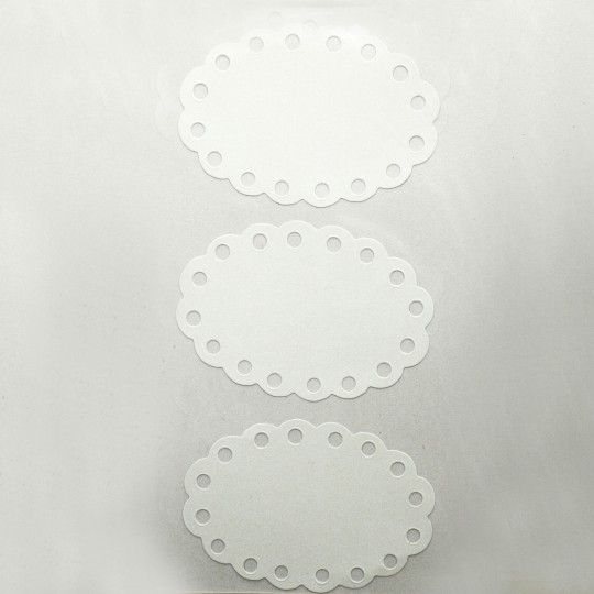 Etiquettes blanches ovales adhésives Etiquettes blanches ovales adhésives