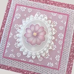 Perforatrice Bordure Fleurs - 4 cm Artemio Sissi Scrapbooking Mariage  Naissance - Perforatrices - Creavea